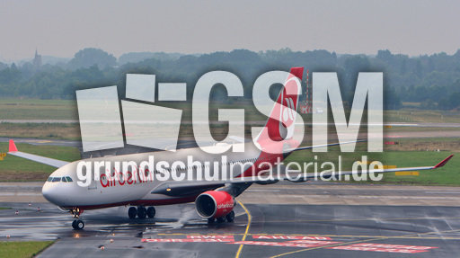 Airbus A330-223_2.jpg